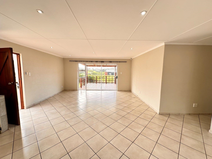 3 Bedroom Property for Sale in Kidds Beach Eastern Cape